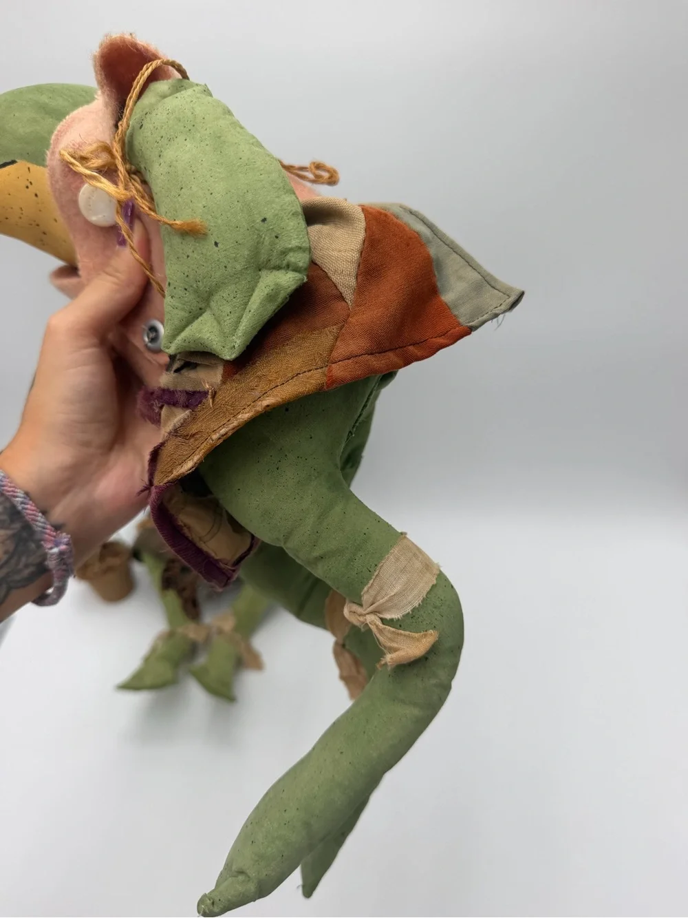 Vintage Pair of Handmade Folk Art Anthropomorphic Frogs Dolls Primitive